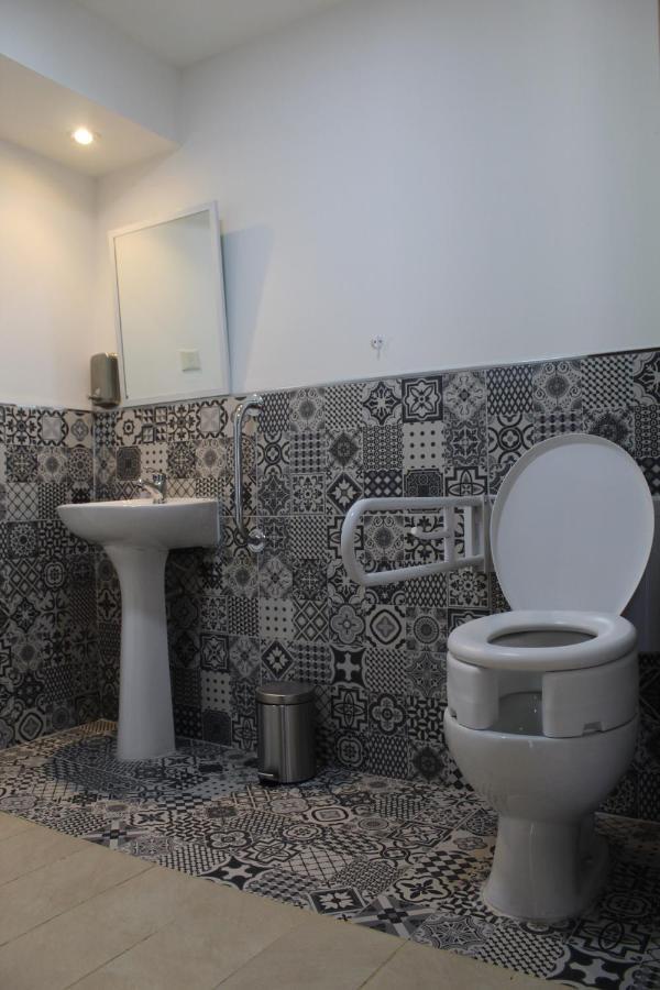 Dormis Aca Hotel Esquel Ngoại thất bức ảnh